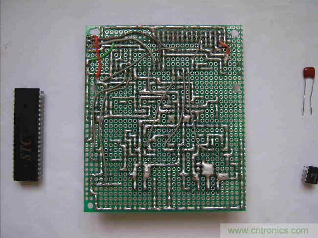 DIY集電容、電感和頻率為一體的測量儀器