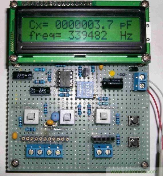 DIY集電容、電感和頻率為一體的測量儀器