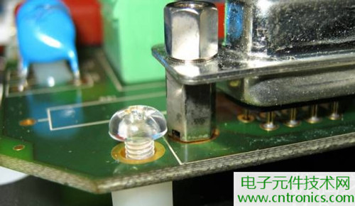 觸摸屏售價過萬？一臺工控設備觸摸屏拆解