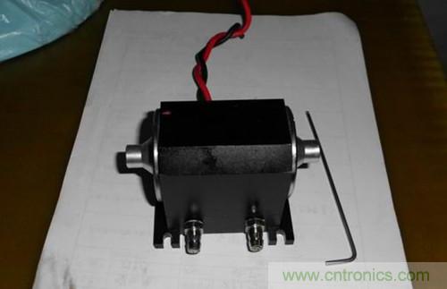 這貨一萬三？50W半導體激光模塊拆解