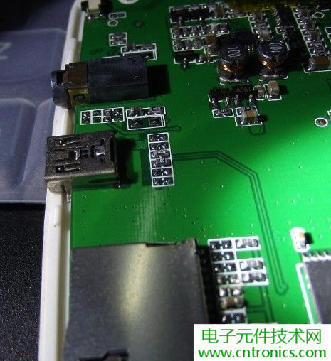 探秘電子紙！一款電紙書(shū)的電子墨水屏拆解