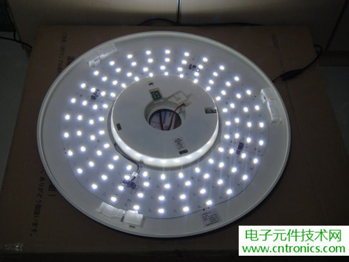 高端大氣上檔次！智能遙控調(diào)光LED吸頂燈拆解