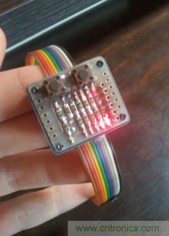 低調有內涵！別人看不懂的LED電子表DIY