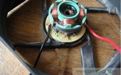 創意DIY！迷你風力發電機！