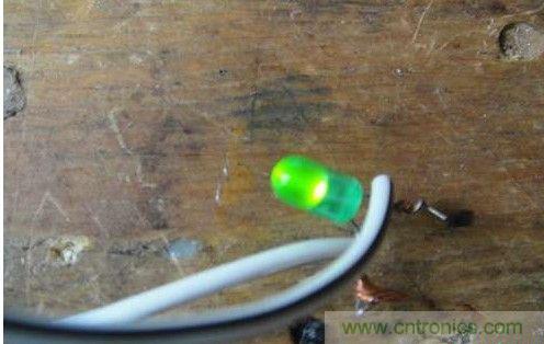 創意DIY！迷你風力發電機！