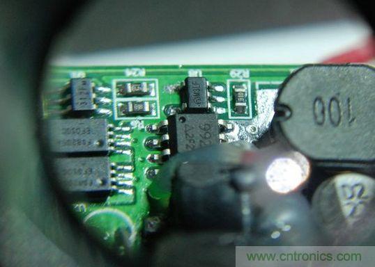 圖文并茂！移動(dòng)電源升壓效率大檢測