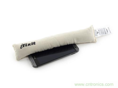 牛人強拆！新HTC One(M8)真機精密做工難修理