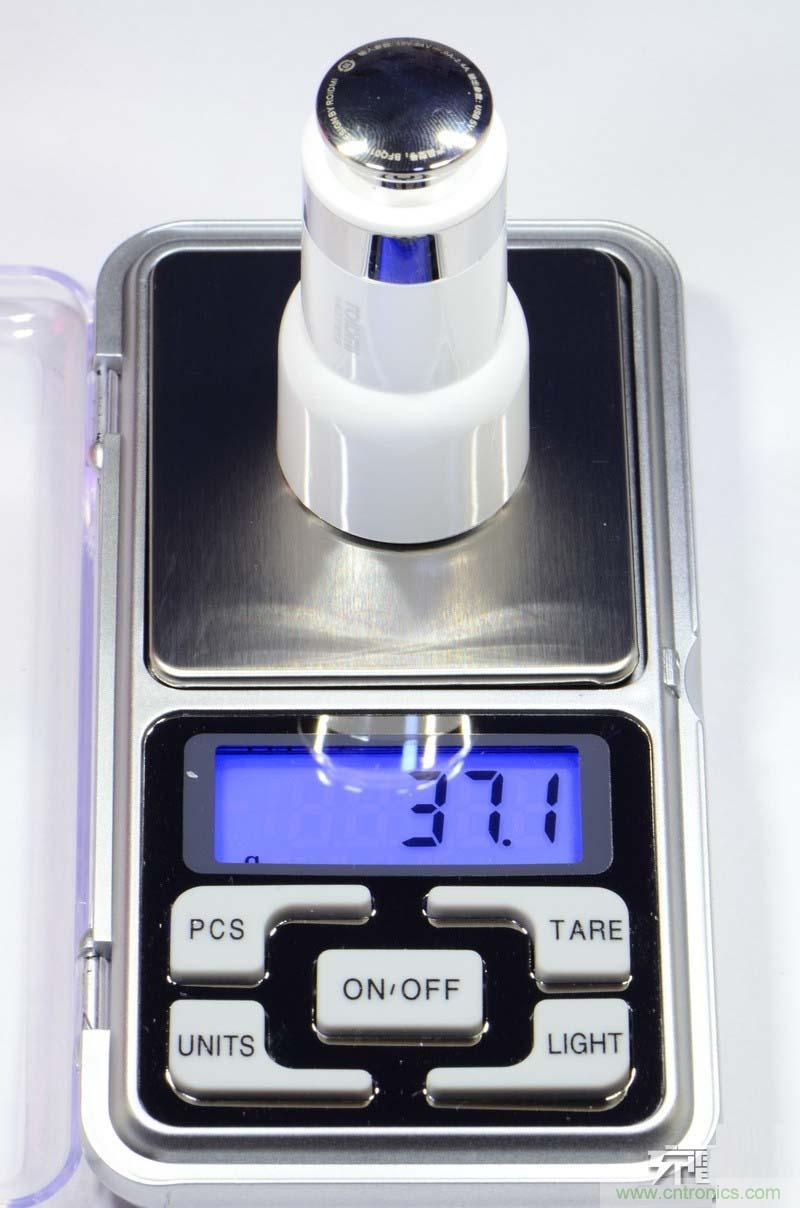 小米車載充電器拆解評測：49元能讓這枚&ldquo;子彈&rdquo;飛多遠？