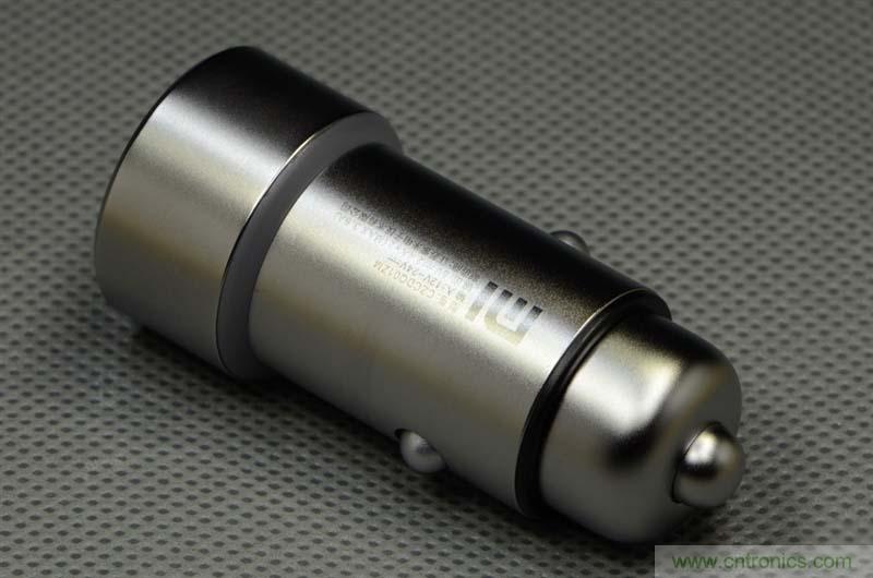 小米車載充電器拆解評測：49元能讓這枚&ldquo;子彈&rdquo;飛多遠？