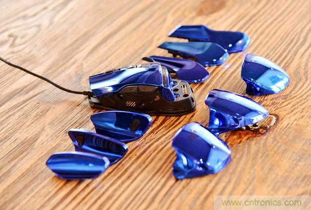 左手寫愛，右手寫他&mdash;&mdash;從此鍵盤鼠標不分家！