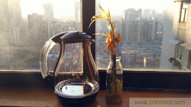 新的智能養(yǎng)生之道，從一個(gè)易叮云智能水壺開始