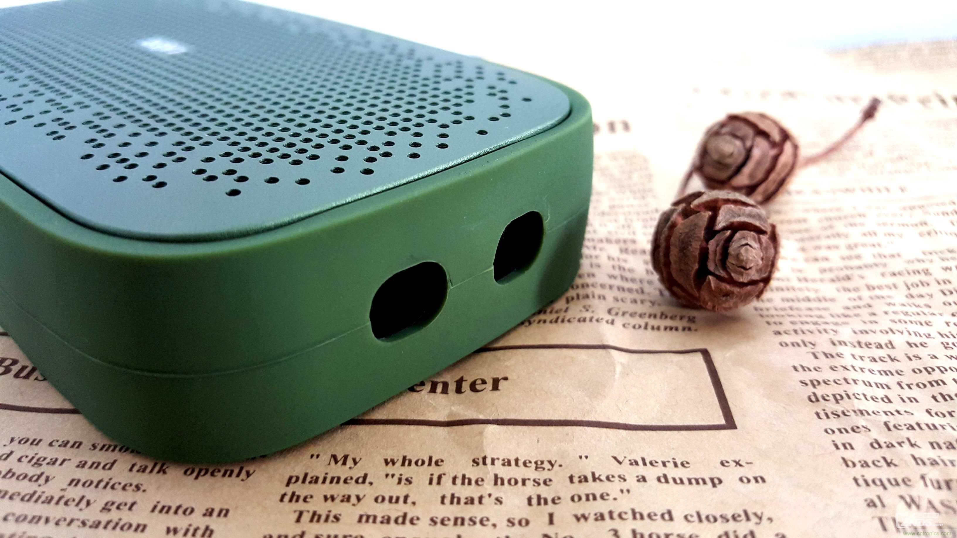 搞怪“美人魚”盡享靈克藍牙音箱的天籟之音!