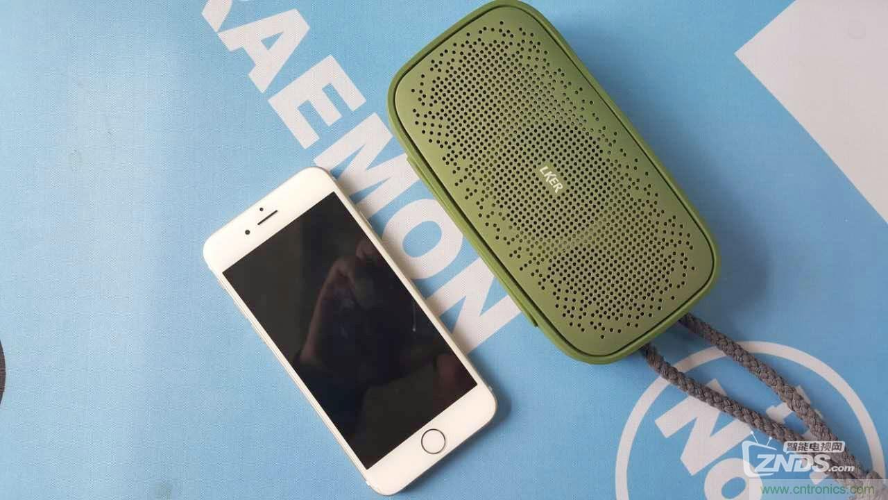 搞怪“美人魚”盡享靈克藍牙音箱的天籟之音!