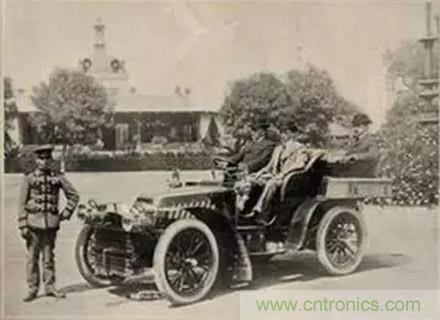 20個汽車發展史上的第一次 你知道幾個？