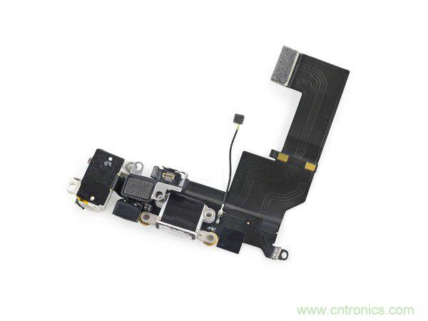 有什么地方沒有變？iPhone SE真機拆解