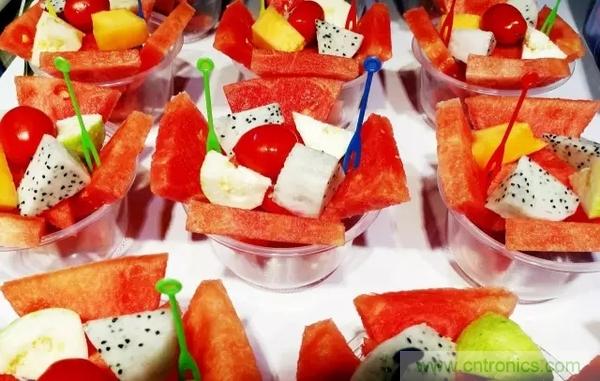 手機單鏡頭和雙鏡頭設計有什么區別？