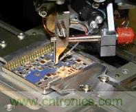 集成電路芯片電極如何引出來(lái)？