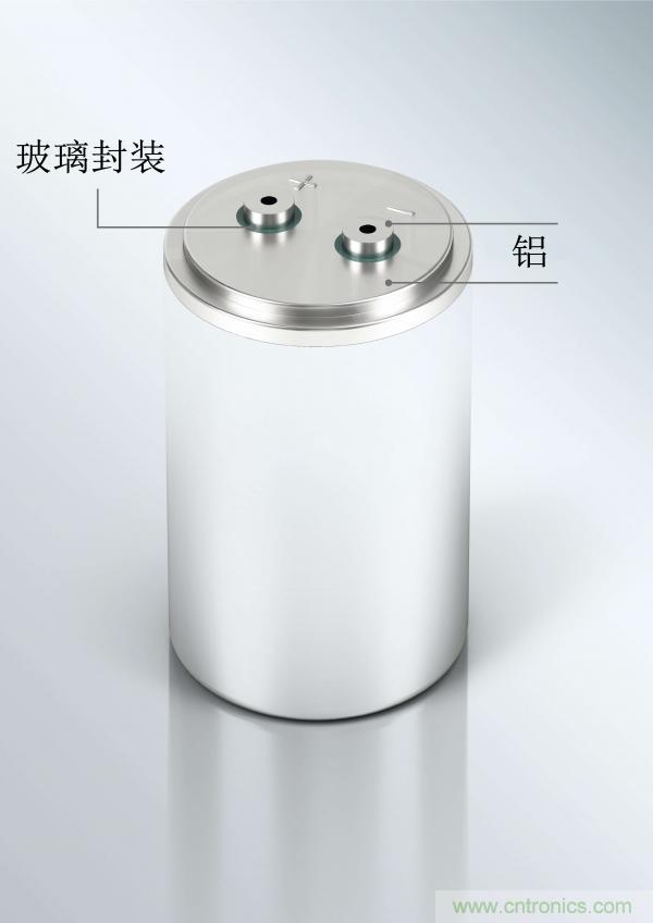 世界首創玻璃鋁密封端子，可大幅提升電容性能