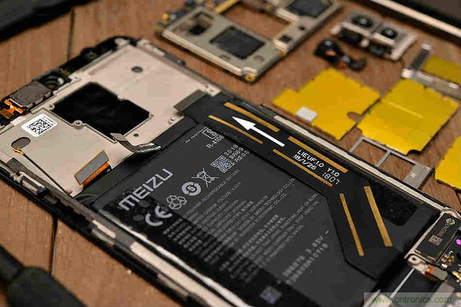 拆解魅族15 Plus：玩轉(zhuǎn)了新概念，但其工藝究竟如何？