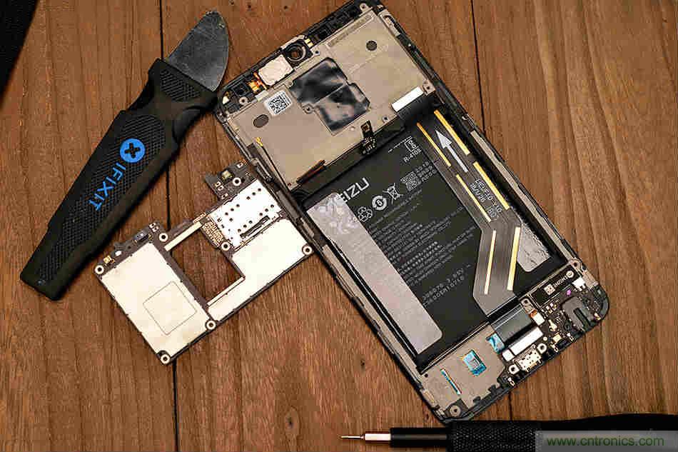 拆解魅族15 Plus：玩轉(zhuǎn)了新概念，但其工藝究竟如何？